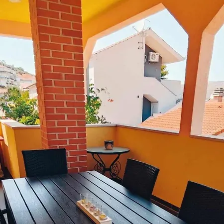 Holiday home Cosy Trogir